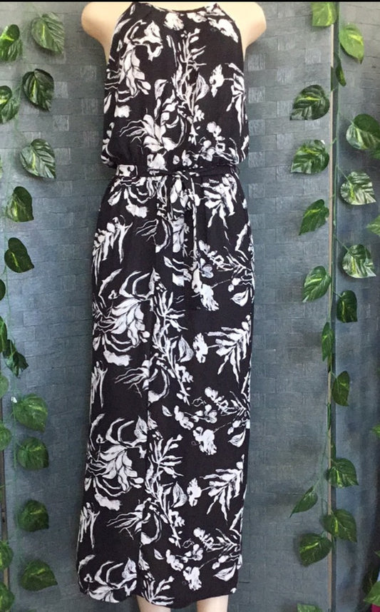 Oasis Foschini Black Dress with straps & flower pattern - Size 10