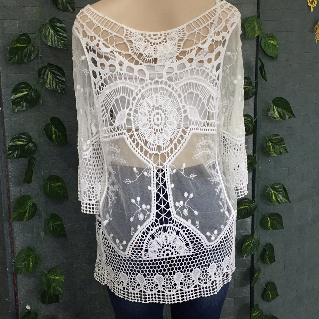 Italian White Embroided Lace Top - Size 12